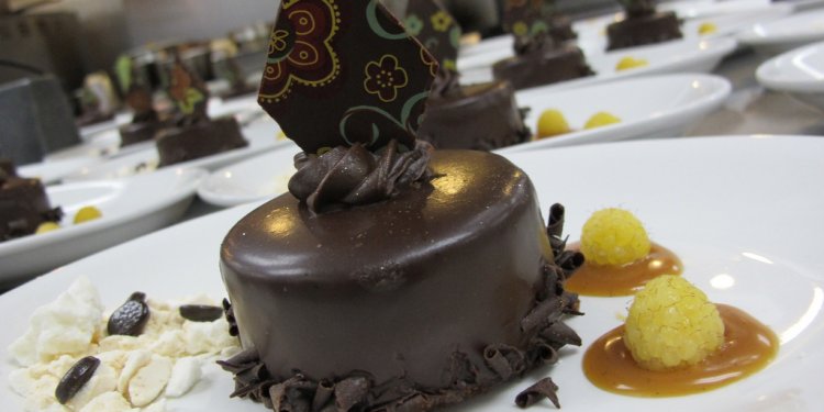 Espresso chocolate mousse with vanilla caramel sauce