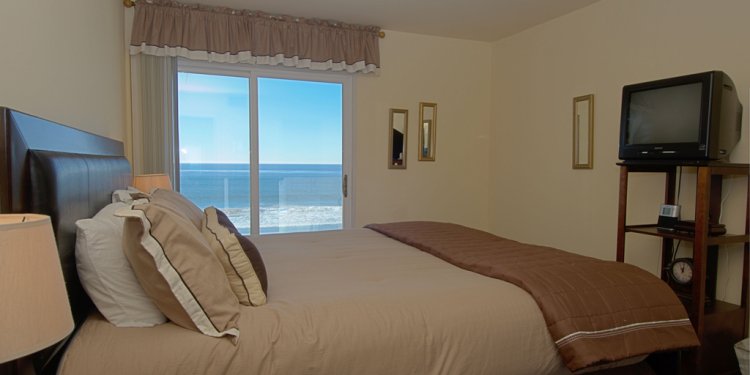 Seashore on the Sand 1 bedroom bedroom