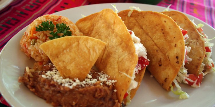 Todos Santos - Tacos de Papas at Las Fuentes