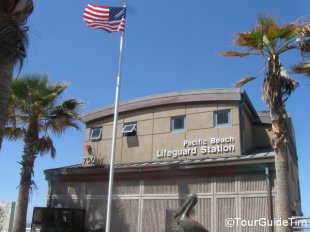 Lifeguard station in Pacific Beach